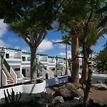 Apartamentos Tropicana